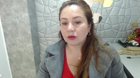camixxx_m online show from 09-12-25, 12:27