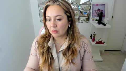 camixxx_m online show from 12-02-25, 12:32