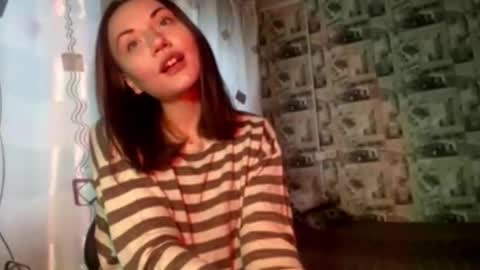 Snapshot of camiyafai chatting on 02-12-26, 06:08 Julia online show from 02-12-26, 06:08