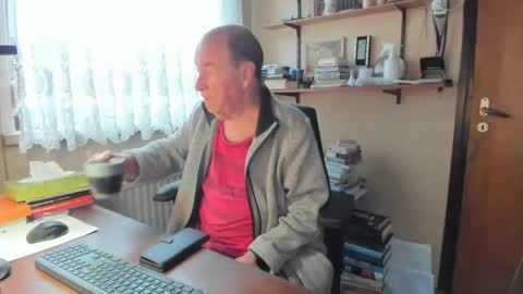 Cammee online show from 02-28-25, 08:20