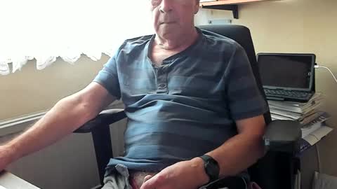 Cammee online show from 12-14-25, 11:04