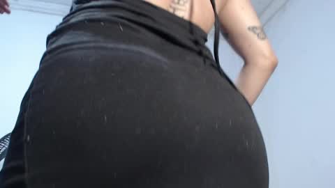 Cammi osoriioo online show from 04-12-26, 04:28