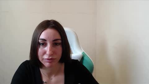 cammila horn online show from 10-24-25, 11:39