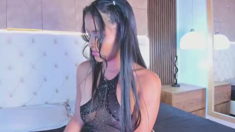 Camila online show from 11-12-25, 08:08