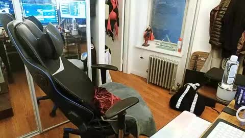 Snapshot of cammy_ho chatting on 05-27-26, 10:51 cammy_ho online show from 05-27-26, 10:51