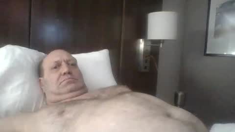 Snapshot of campbellsoupmmgood chatting on 05-21-26, 08:10 Jizzzzzz333 online show from 05-21-26, 08:10