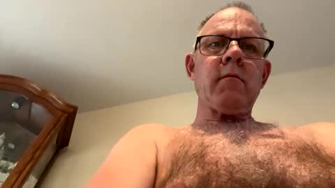 Snapshot of camperjay chatting on 05-04-26, 09:44 james online show from 05-04-26, 09:44
