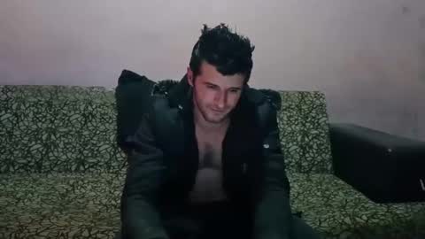 Snapshot of camshow22cm chatting on 02-25-25, 09:35 FREMAN online show from 02-25-25, 09:35