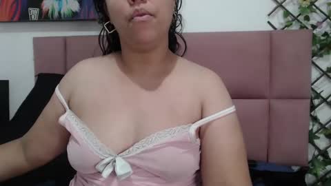Snapshot of camturbery chatting on 01-08-25, 02:56 camturbery online show from 01-08-25, 02:56