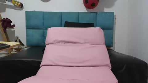 camturbery online show from 06-25-26, 01:37