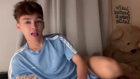 Snapshot of camwithethan chatting on 07-07-26, 02:10 Ethan online show from 07-07-26, 02:10