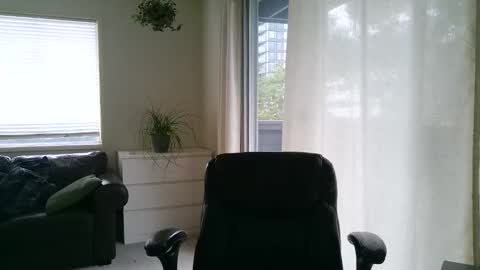 Devon online show from 03-11-25, 04:18