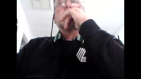 Snapshot of canberian chatting on 05-11-26, 12:49 Canberian online show from 05-11-26, 12:49