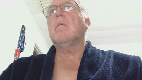 Snapshot of canberian chatting on 06-12-26, 11:35 Canberian online show from 06-12-26, 11:35