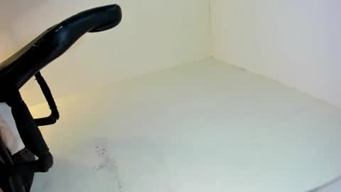 Snapshot of candicesluttt chatting on 06-19-26, 10:30 candicesluttt online show from 06-19-26, 10:30