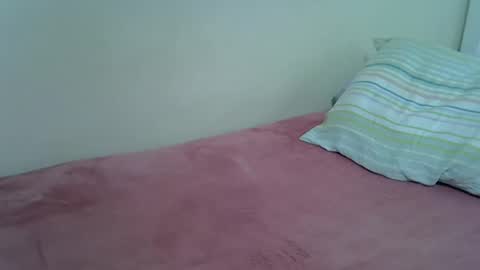 Snapshot of candiemaya chatting on 05-02-26, 08:19 candiemaya online show from 05-02-26, 08:19