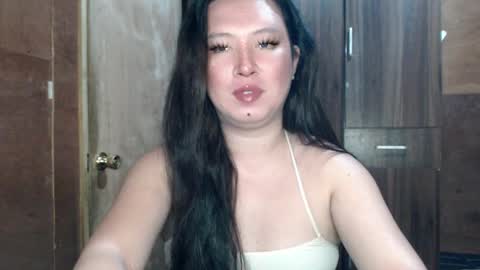 Snapshot of candiiice18 chatting on 03-18-26, 06:49 candiiice18 online show from 03-18-26, 06:49
