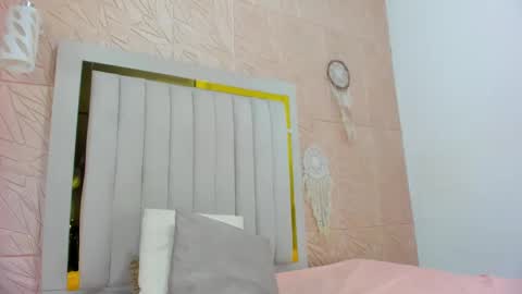 candise online show from 10-02-25, 09:33