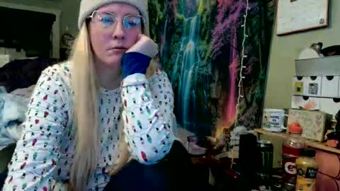 Snapshot of candismiths chatting on 05-17-26, 06:04 Candi online show from 05-17-26, 06:04