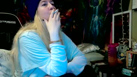 Snapshot of candismiths chatting on 06-08-26, 04:13 Candi online show from 06-08-26, 04:13
