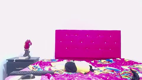 CANDY DUSTANO online show from 12-30-24, 09:08