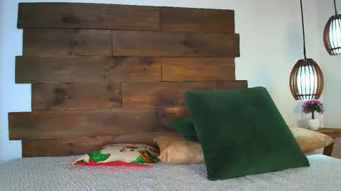 Jolie online show from 02-11-26, 08:14