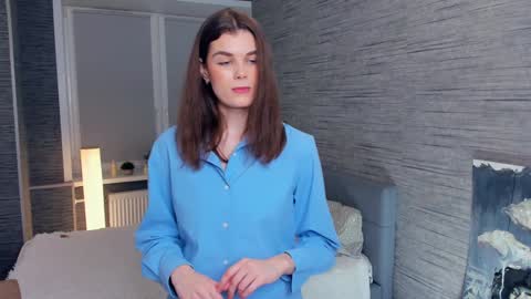 Flora online show from 01-30-25, 07:15