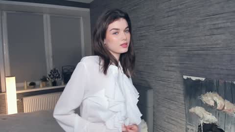 Flora online show from 02-02-25, 10:06