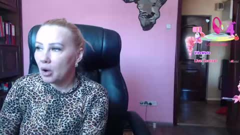 Snapshot of candy_hellenx chatting on 05-02-26, 08:30 candy_hellenx online show from 05-02-26, 08:30