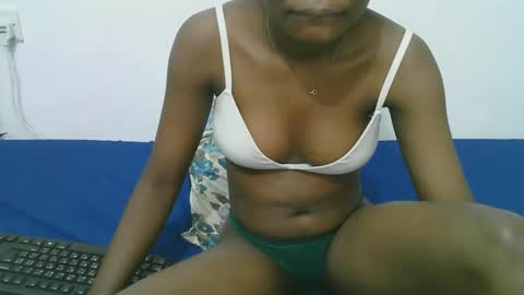 Snapshot of candy_lisah chatting on 06-05-26, 06:52 Lisa online show from 06-05-26, 06:52