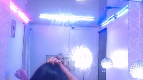 Snapshot of candy_lux_ chatting on 01-11-25, 12:22 Candy online show from 01-11-25, 12:22