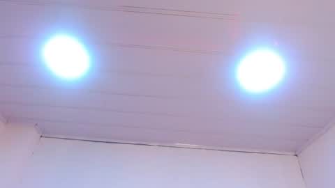 Snapshot of candy_lux_ chatting on 07-15-26, 07:19 Candy online show from 07-15-26, 07:19