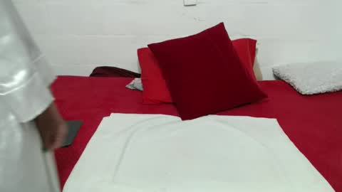 candy online show from 10-26-25, 01:55