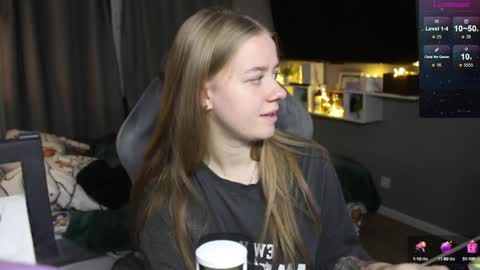 Megan online show from 12-16-24, 04:38