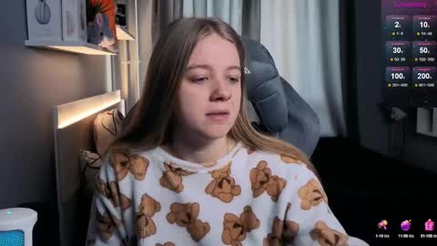 Megan online show from 03-11-25, 09:34