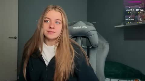 Megan online show from 09-29-25, 09:03