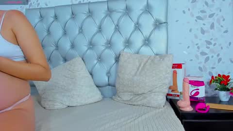 Snapshot of candy_mery chatting on 12-26-24, 06:12 candy mery online show from 12-26-24, 06:12