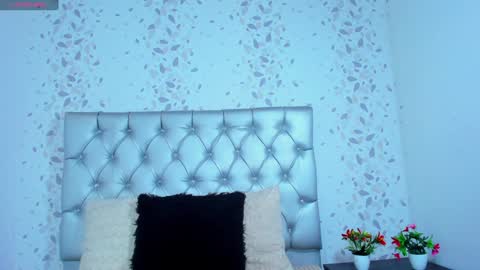Snapshot of candy_mery chatting on 01-04-25, 07:34 candy mery online show from 01-04-25, 07:34