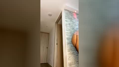 Snapshot of candy_queen81 chatting on 06-14-26, 10:17 candy_queen81 online show from 06-14-26, 10:17