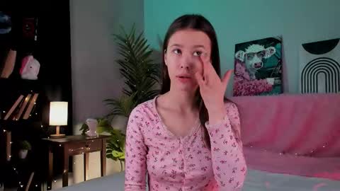 Sandy online show from 09-20-25, 11:22