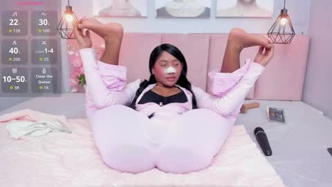 Snapshot of candy_temptation18 chatting on 05-06-26, 06:35 sofia online show from 05-06-26, 06:35