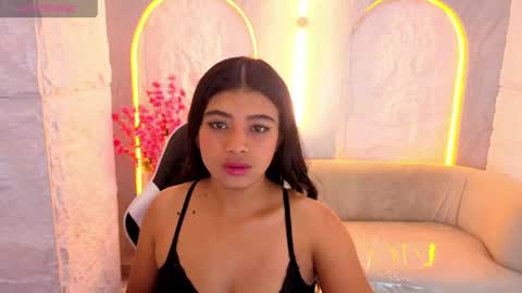 Snapshot of candy_tx_ chatting on 04-16-26, 03:02 Online 7300 to 1400 online show from 04-16-26, 03:02