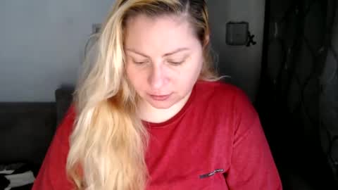 Laura online show from 02-26-25, 02:03