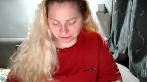 Laura online show from 02-28-25, 10:28