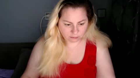 Laura online show from 09-11-25, 11:32