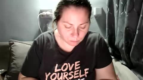 Laura online show from 10-13-25, 06:41