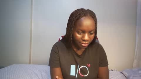 Snapshot of candycurly_ chatting on 02-28-25, 10:17 candycurly_ online show from 02-28-25, 10:17