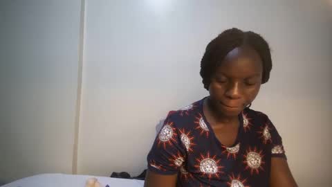 Snapshot of candycurly_ chatting on 03-08-25, 04:39 candycurly_ online show from 03-08-25, 04:39