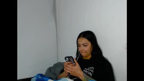 Snapshot of candyfire666 chatting on 10-31-25, 05:30 Sara online show from 10-31-25, 05:30