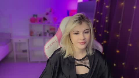 You can call me HH online show from 12-22-25, 02:47